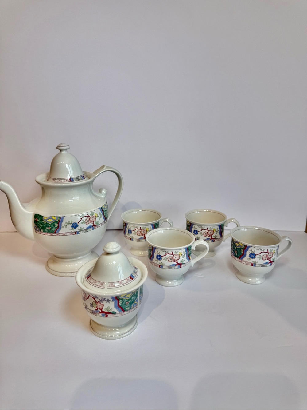 Mikasa Provincial Villa Medici CV900 Tea Set - Tea Pot,Cups, Sugar Bowl
